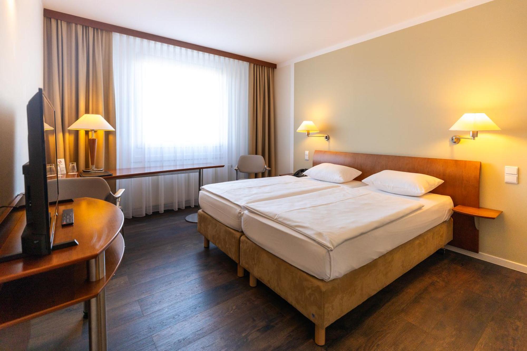 Globana Airport Hotel Schkeuditz Luaran gambar